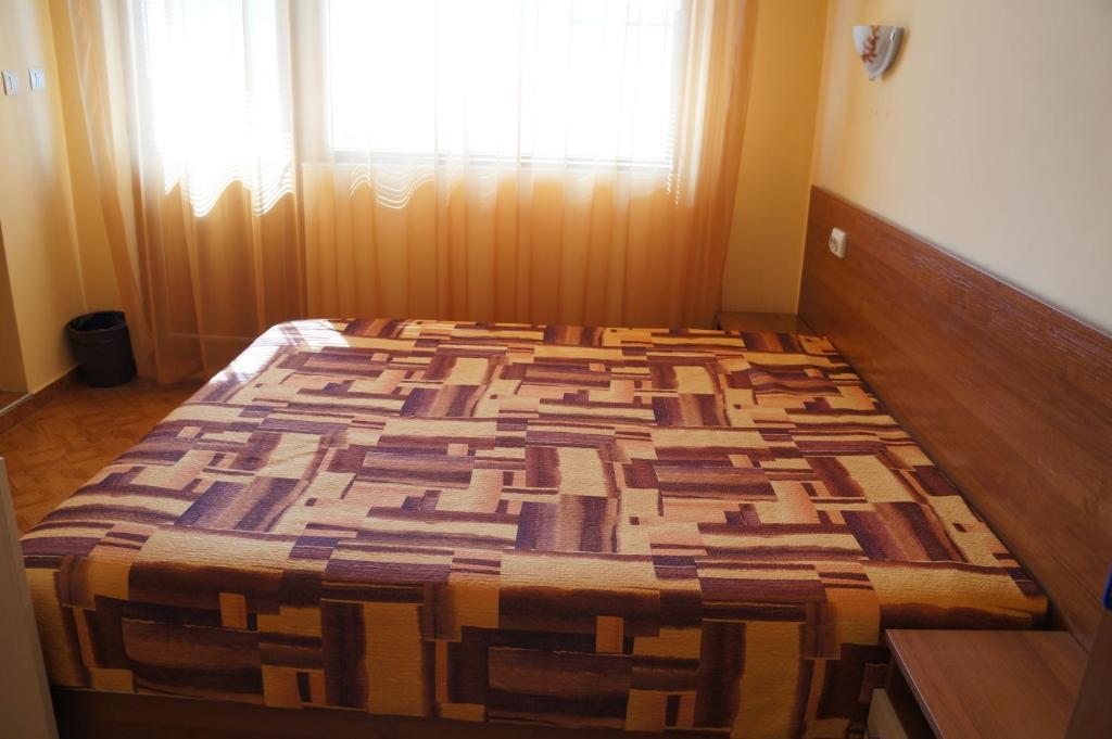 Tonus Guest House Obzor Exterior foto
